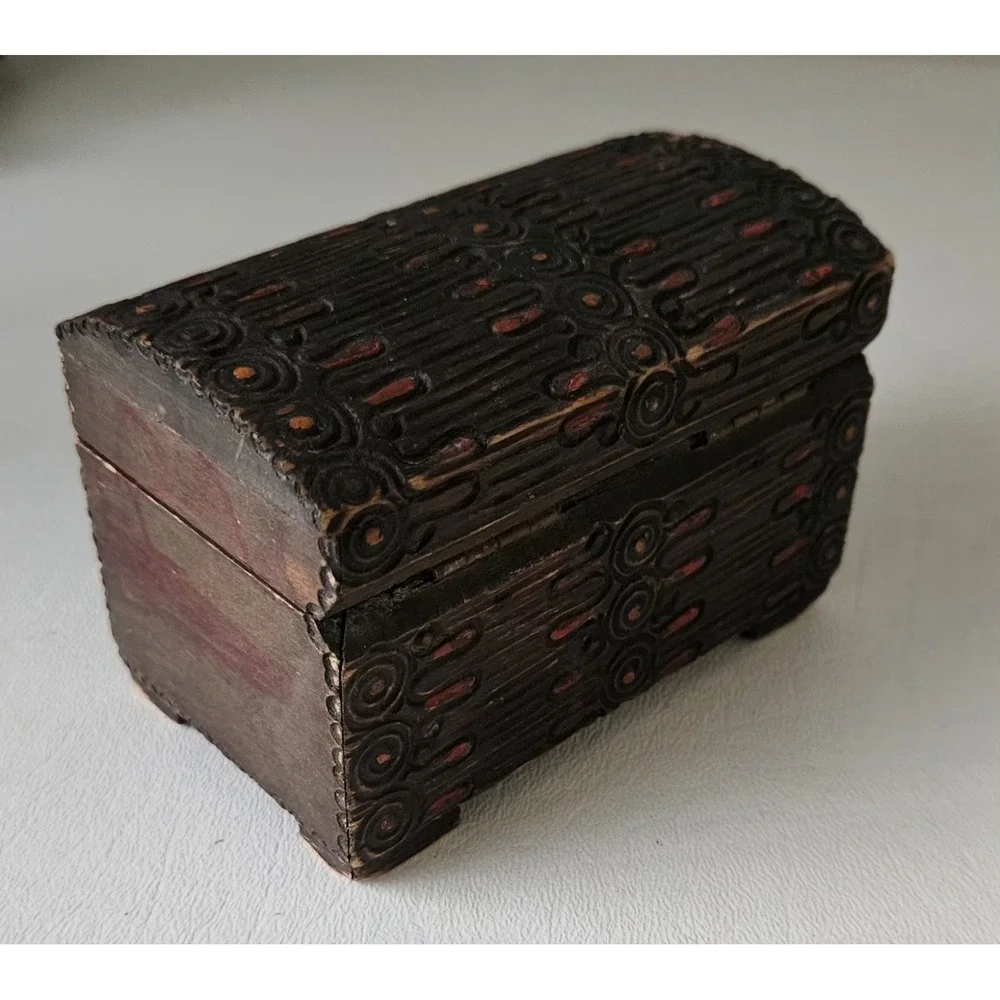 Vintage Ornate Carved Wood Box With Lid 4